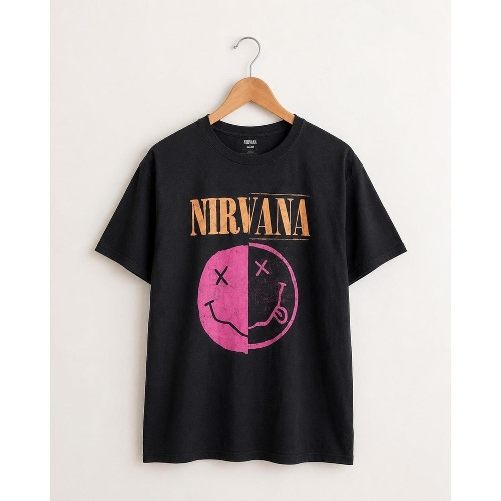 Old Navy Nirvana Graphic T-Shirt Mens Large Black Pink Smiley Face Band Tee L
